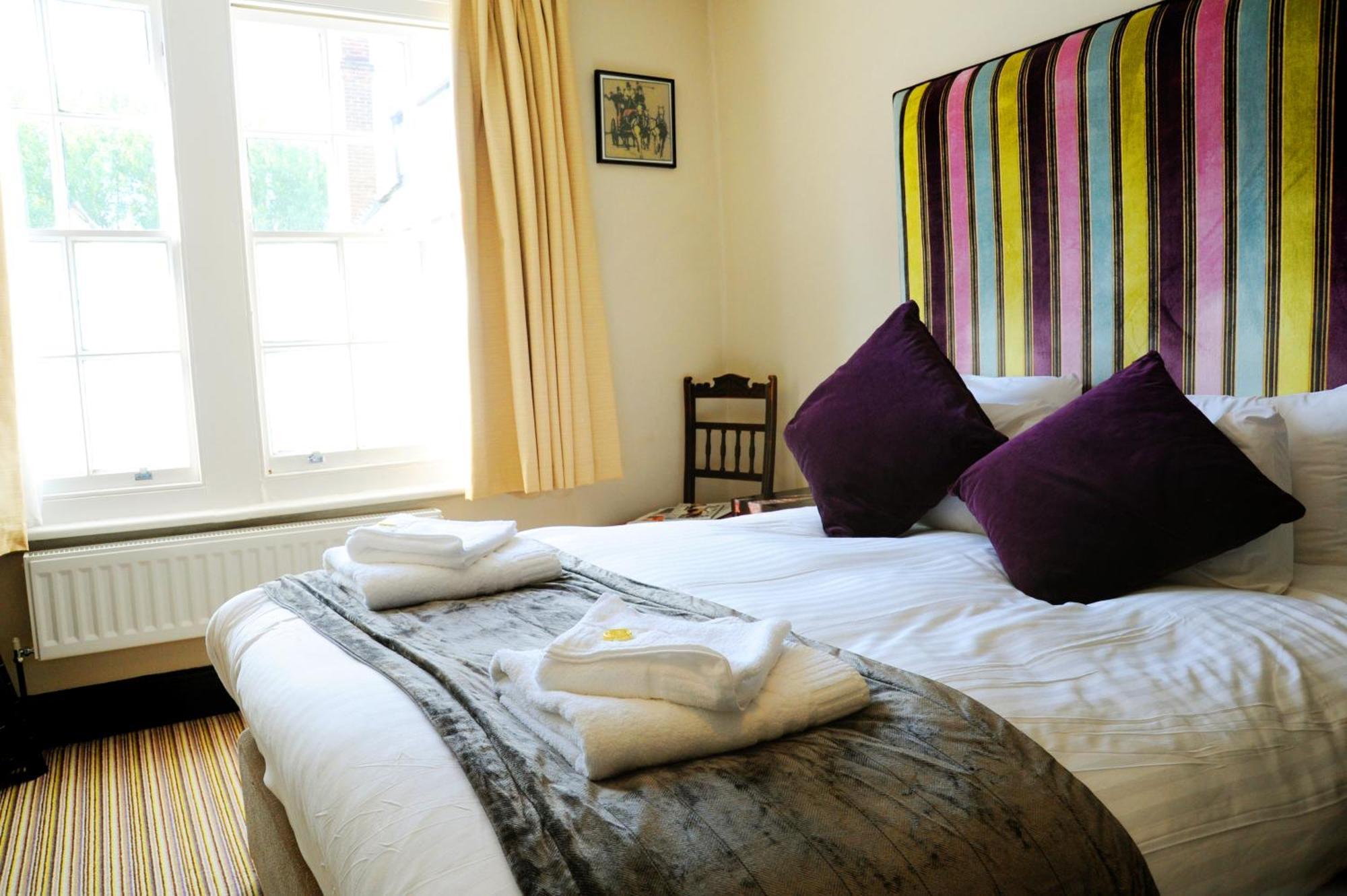 The Red Lion Hotel Whittlesford Ngoại thất bức ảnh